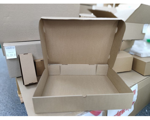 Коробка картонная самосборная 420*320*80 бурая СП (для пирога) купить в Челябинске в Упакофф